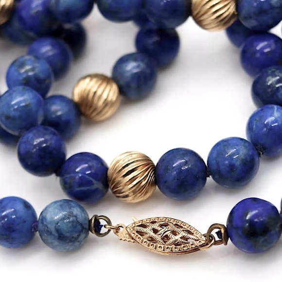 VINTAGE Lapis Lazuli 14k Gold Sculpted Beads & Clasp Hand Knotted Necklace - Picture 6 of 17